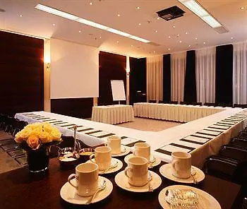 Hotel Metropolitan By Flemings 4*