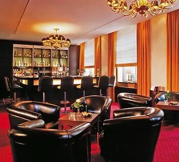 Hotel The Cloud One Frankfurt-metropolitan 4*