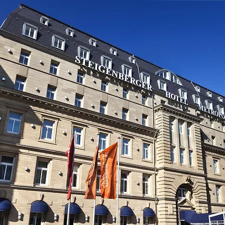 The Cloud One Frankfurt-metropolitan Hotel