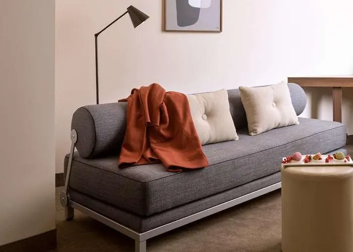 מלון The Cloud One Frankfurt - Metropolitan 4*