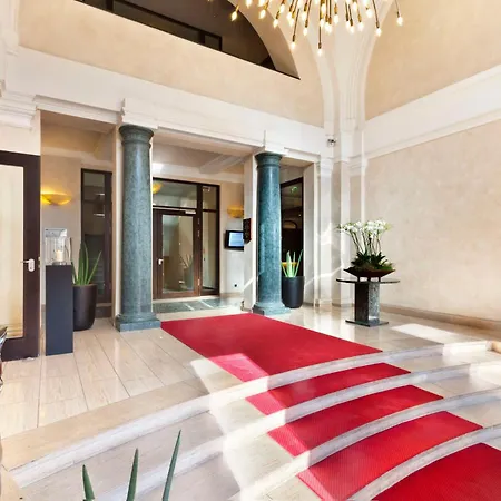 Hotel Metropolitan By Flemings 4*
