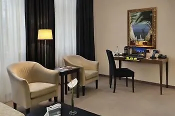 The Cloud One Frankfurt - Metropolitan Отель