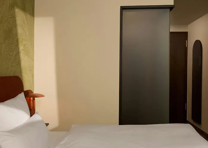 The Cloud One Frankfurt - Metropolitan